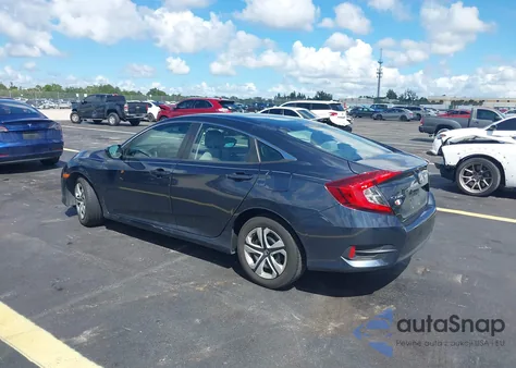 2018 Honda Civic Lx z USA, uszkodzony, nr VIN 19XFC2F57JE009528
